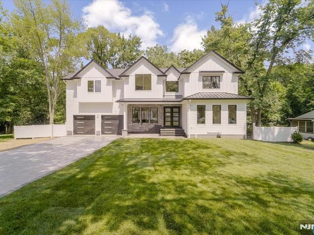 House for sale in Glen Rock