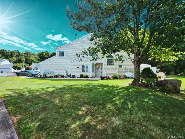 Condo for sale in Centereach, New York