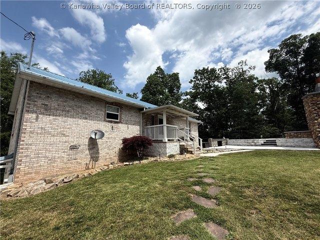 House for sale in Kenna, West Virginia