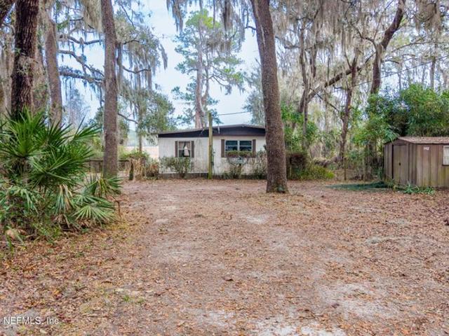 House for sale in Interlachen, Florida