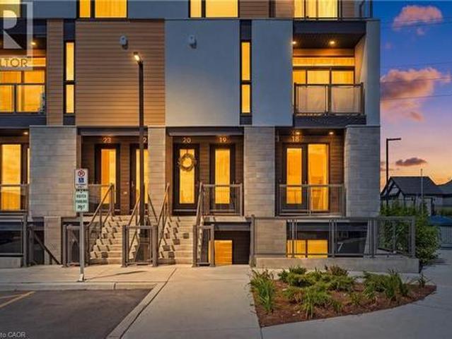 Townhouse for rent in Waterloo, Ontario