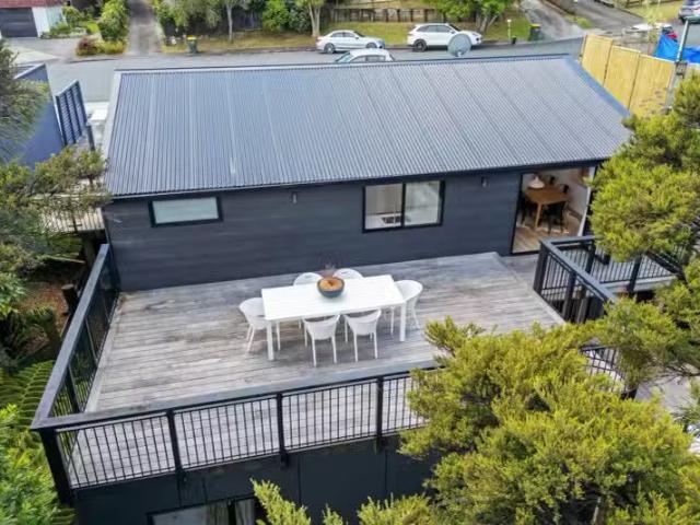 House for sale in Wairau Valley