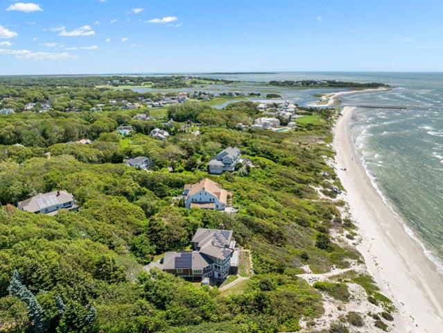House for sale in West Hyannisport, Massachusetts