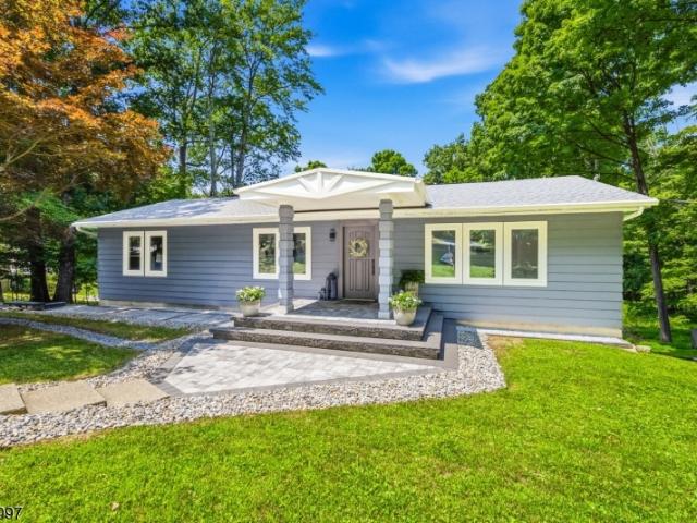 House for sale in Augusta, New Jersey