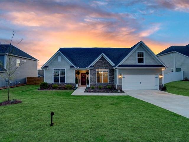 House for sale in Easley, South Carolina
