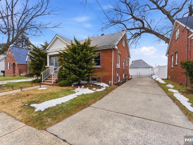 House for sale in Avenel, New Jersey