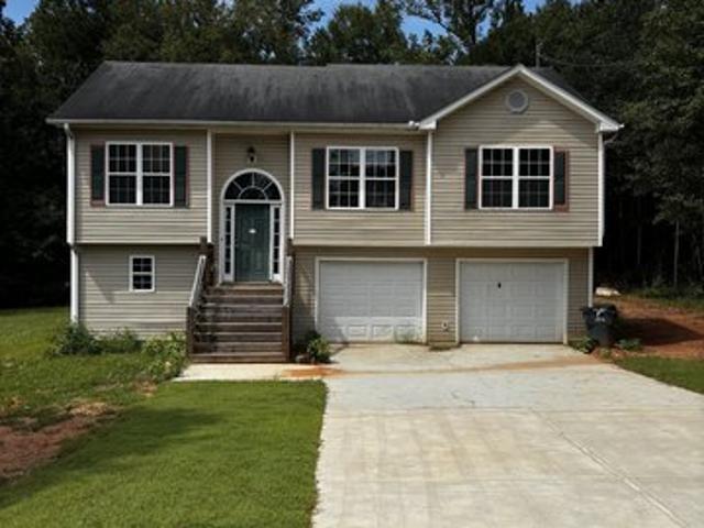 House for sale in Oxford, Georgia