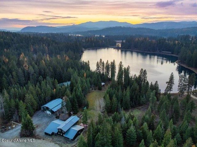 House for sale in Sagle, Idaho