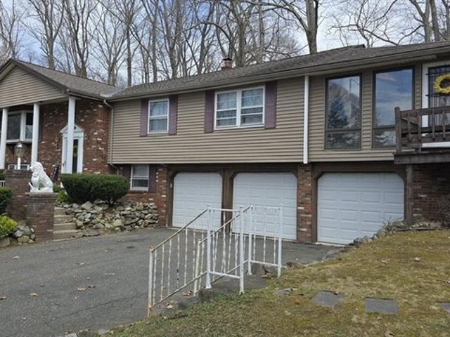 House for sale in Hampden, Massachusetts