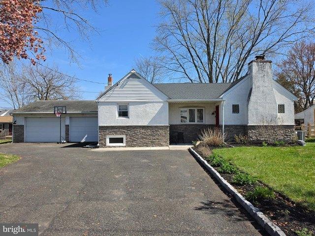 House for sale in Horsham, Pennsylvania