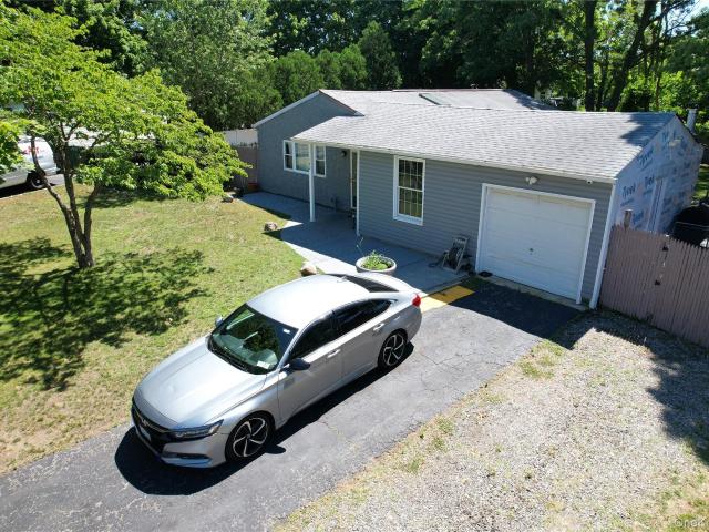 House for sale in Bohemia, New York
