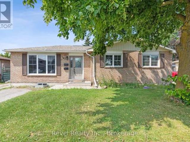 House for sale in Kawartha Lakes, Ontario