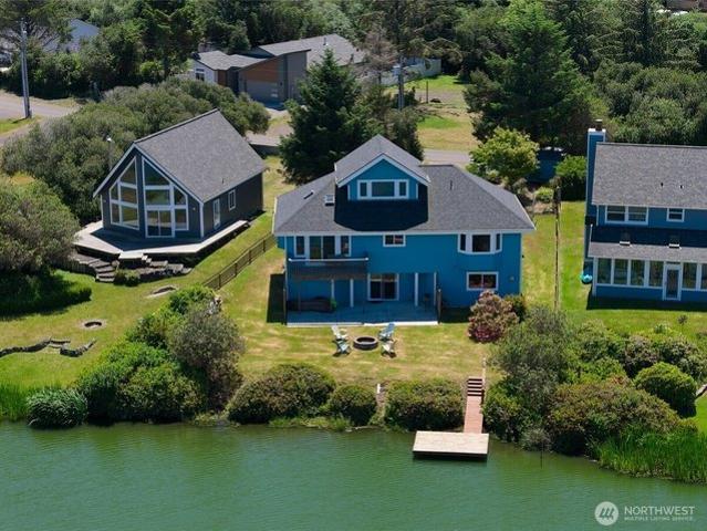 House for sale in Ocean Shores, Washington