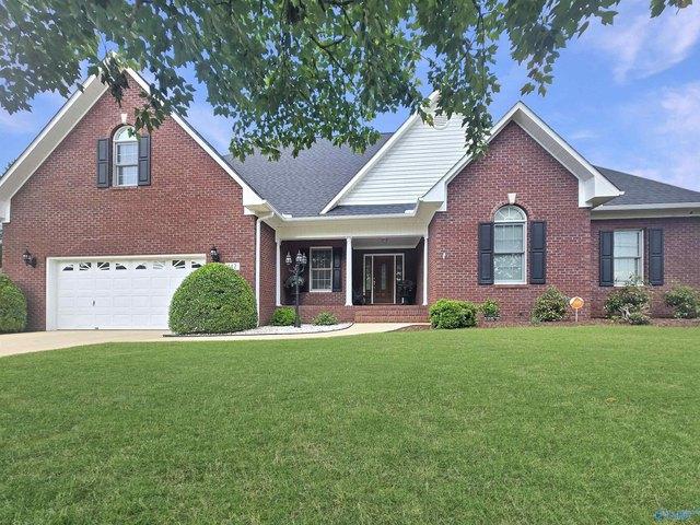 House for sale in Hazel Green, Alabama
