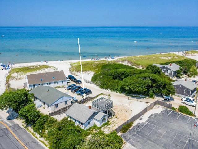 House for sale in Dennis