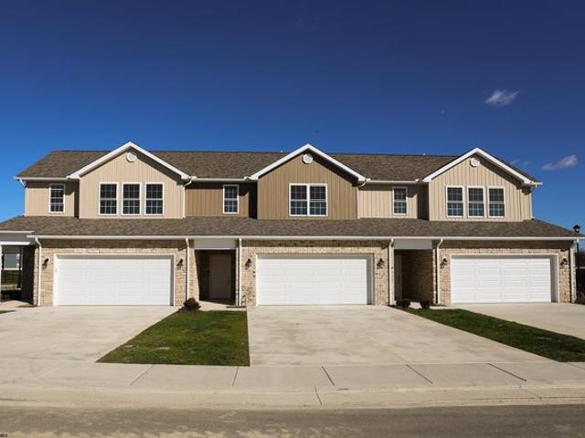 Townhouse for sale in Bridgeport, West Virginia