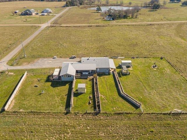 Farm for sale in Flatonia, Texas