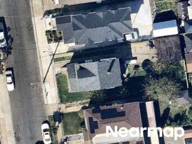 House for sale in Queens, Arverne