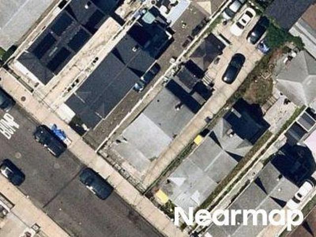 House for sale in Queens County, New York
