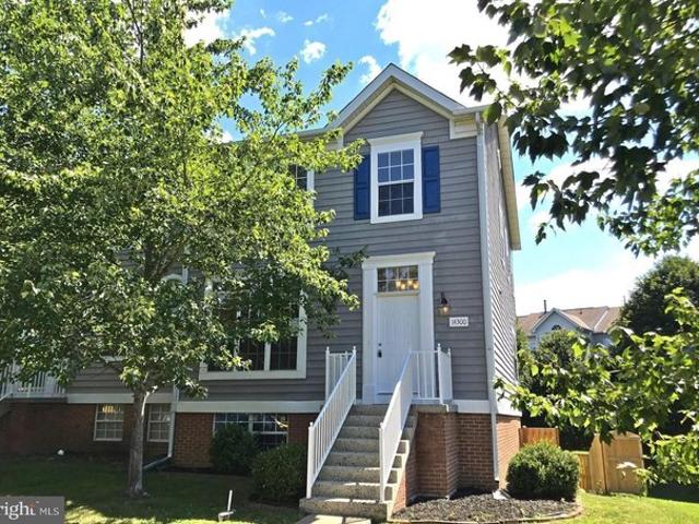 Townhouse for sale in Virginia
