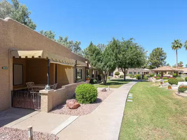 Condo for sale in Surprise