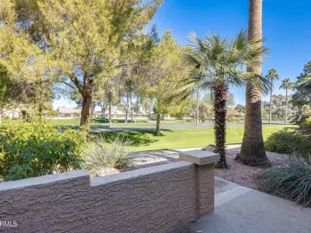Condo for sale in Surprise