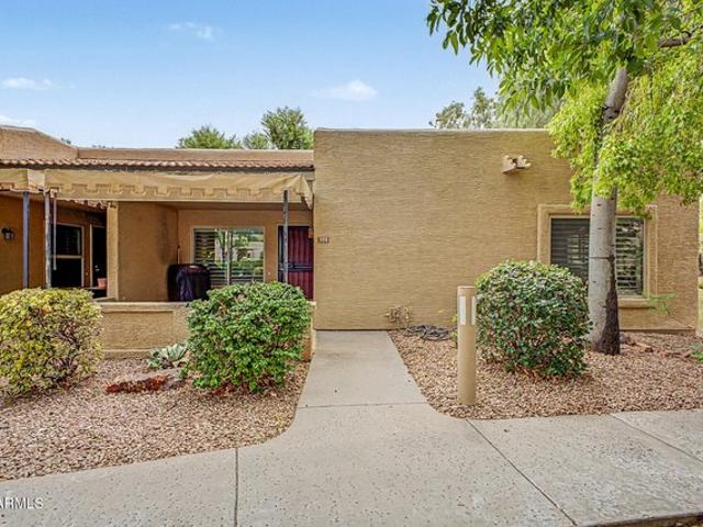 Condo for sale in Surprise, Arizona