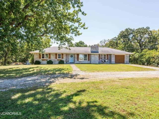 House for sale in Saint Thomas, Missouri