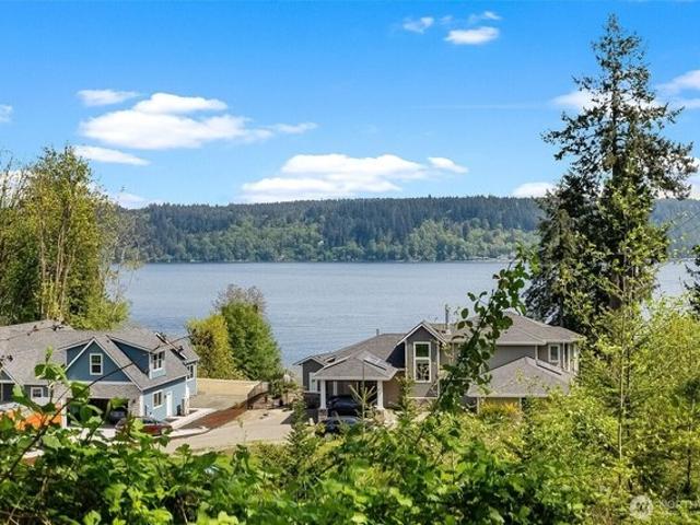 Land for sale in Olalla, Washington