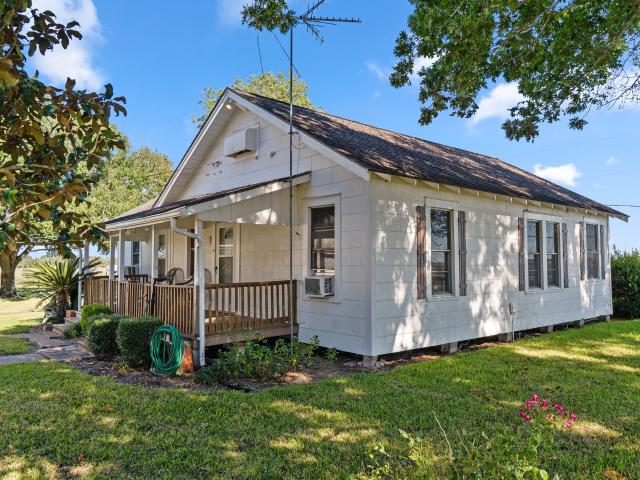 House for sale in Guy, Texas