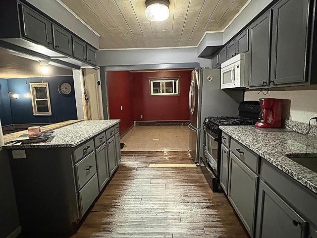 House for sale in Howell Township, Howell