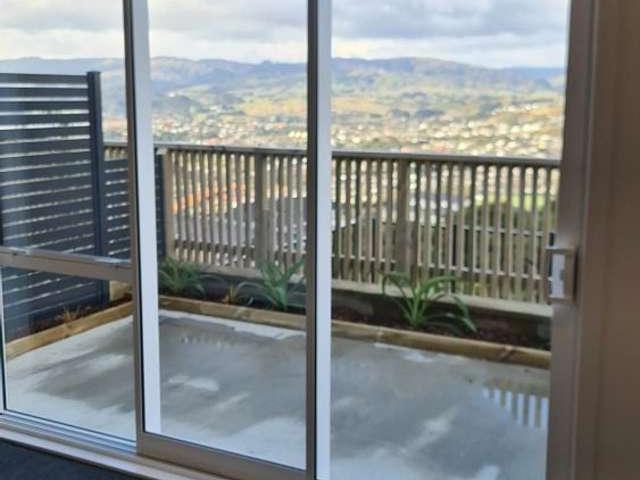 Townhouse for rent in Papakaio, Wellington