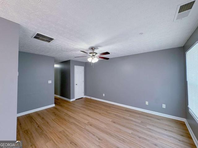 Townhouse for sale in Conyers, Georgia