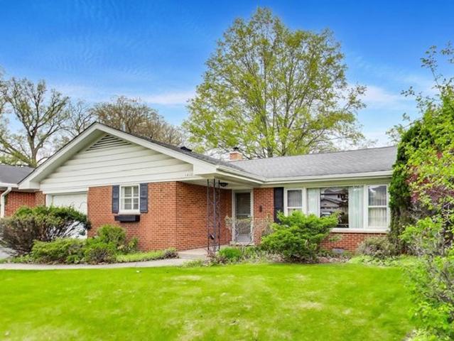 House for sale in Park Ridge, Illinois