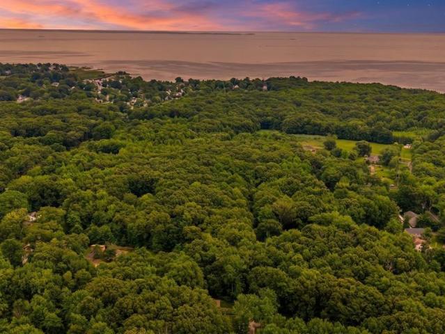 House for sale in Shady Side, Maryland