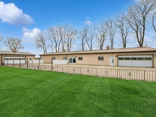 House for sale in Ottawa, Illinois