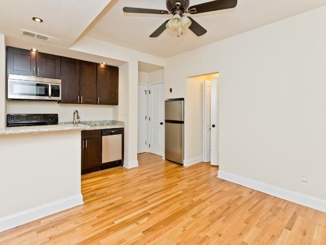 Property for rent in Chicago, Cook County
