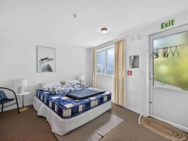 House for rent in Chaslands, Canterbury