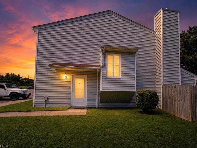 Townhouse for sale in Virginia
