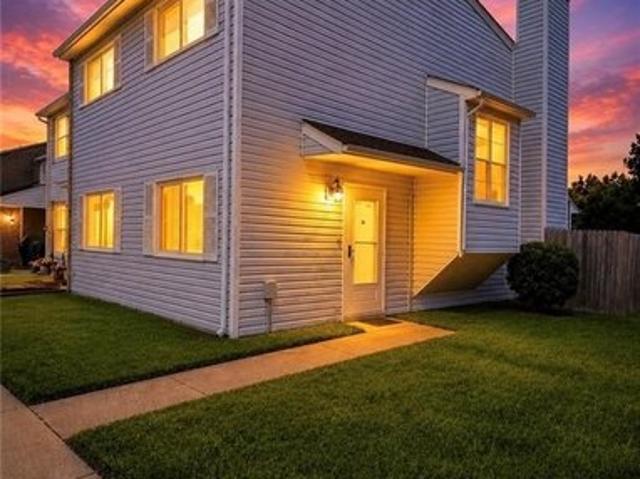 Townhouse for sale in Virginia