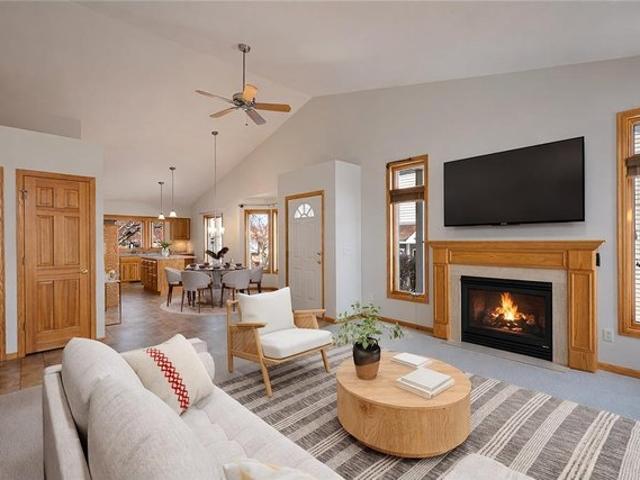 Townhouse for sale in Savage, Minnesota
