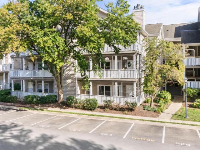 Condo for sale in Virginia