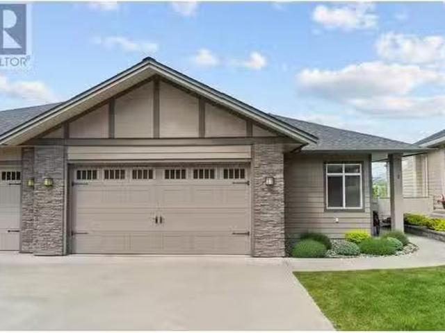 Condo for sale in Salmon Arm, British Columbia