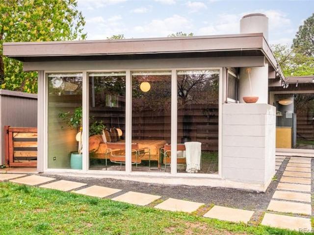 House for sale in Arapahoe, Colorado