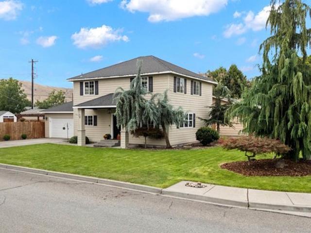 House for sale in Prosser, Benton County