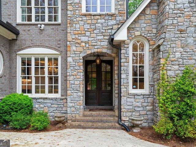 House for sale in Brookhaven, Georgia