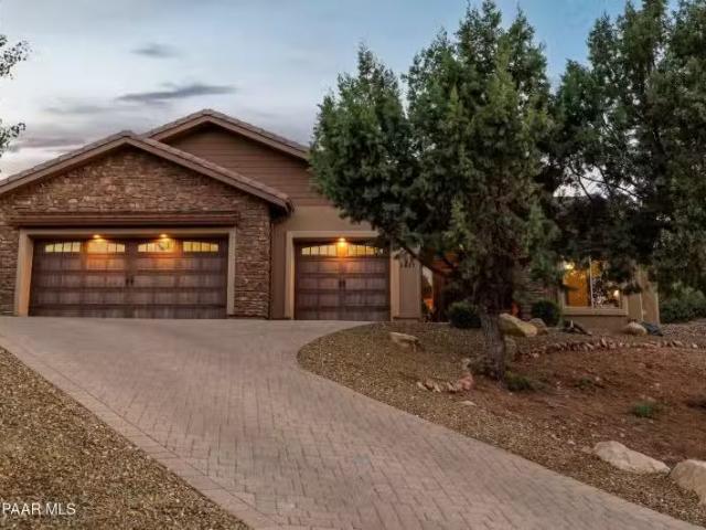 House for sale in Prescott Valley