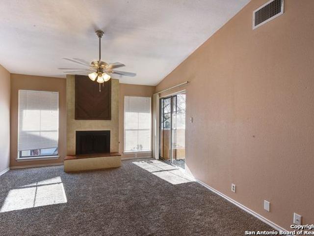 Townhouse for rent in Leesville, Texas