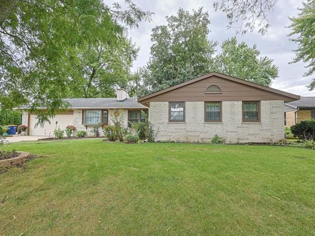 House for sale in Maple Manor, Elgin