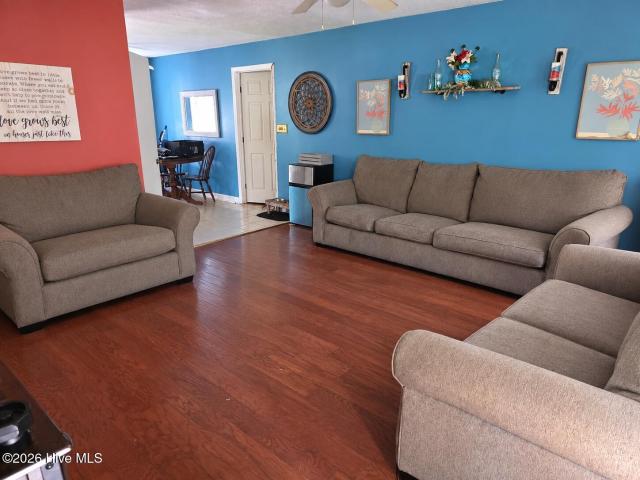 House for sale in Sneads Ferry, Onslow County